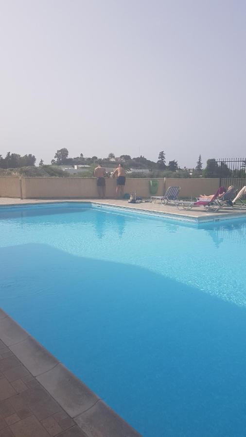 Apartment Oasis Polis Kültér fotó